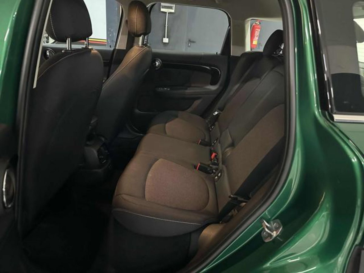 MINI Mini Countryman 1.5 Cooper SE JCW Countryman ALL4 (9)