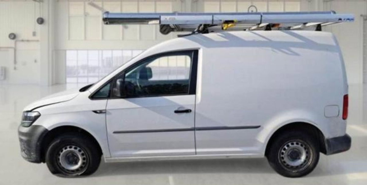 Volkswagen Caddy 2.0 TDI 122 CV 4MOTION Comfortline (2)