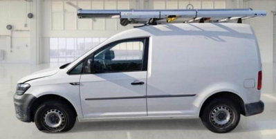 Volkswagen Caddy 2.0 TDI 122 CV 4MOTION Comfortline (2)