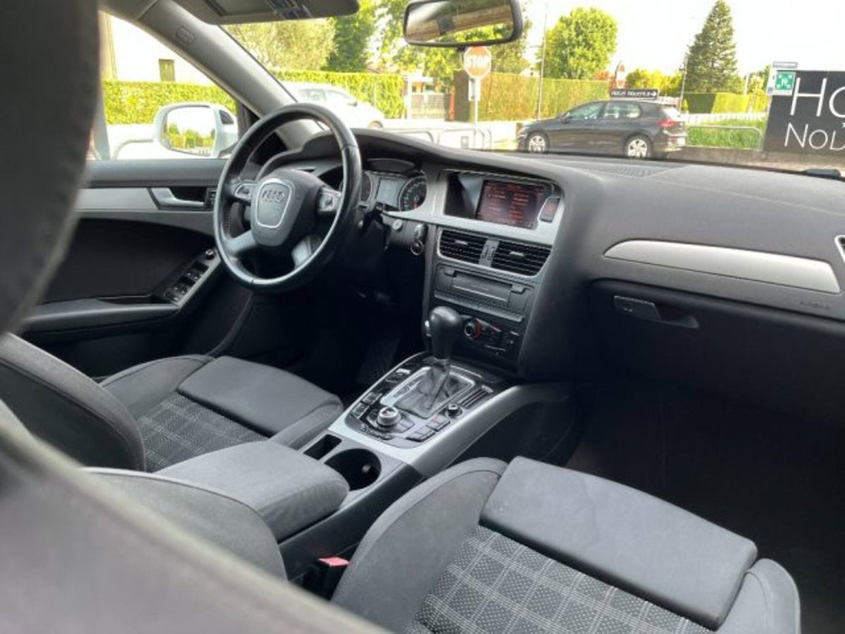 Audi A4 Avant 2.0 TDI 143 CV F.AP. multitronic (7)