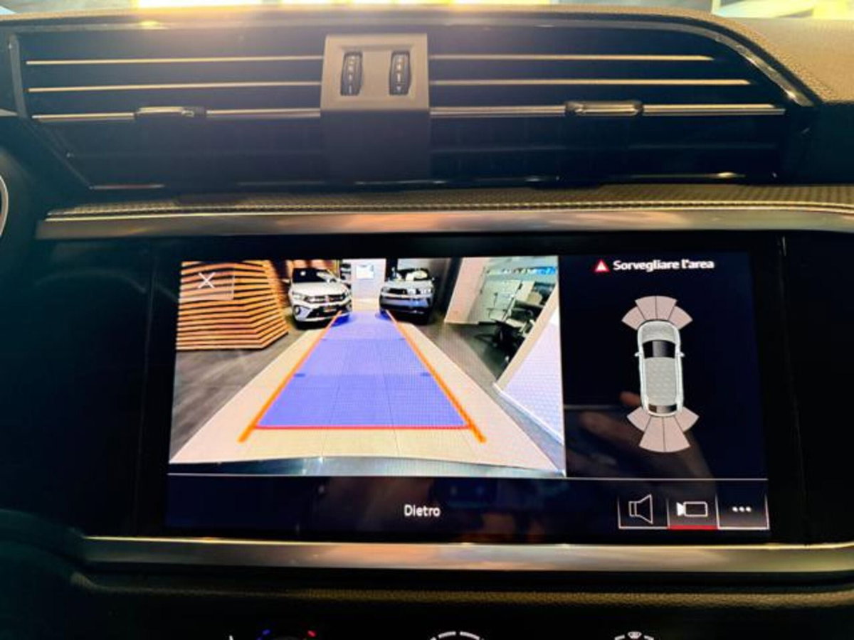 Audi Q3 Sportback 35 TDI S line edition (17)