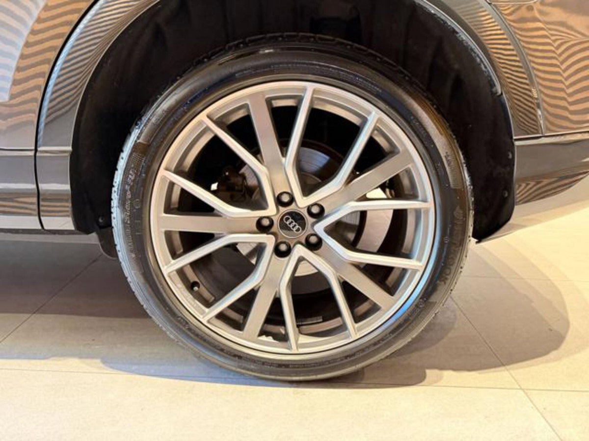 Audi Q3 Sportback 35 TDI S line edition (5)
