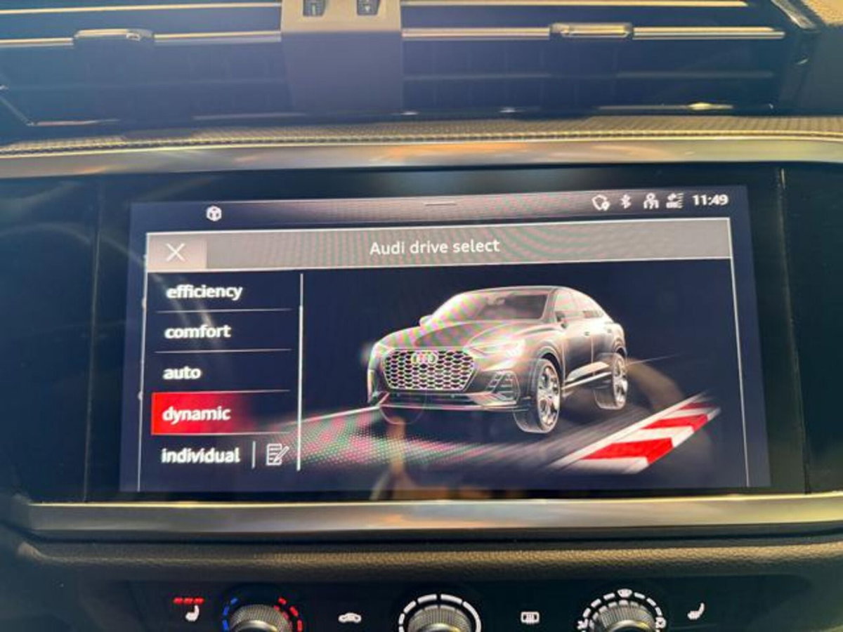 Audi Q3 Sportback 35 TDI S line edition (8)