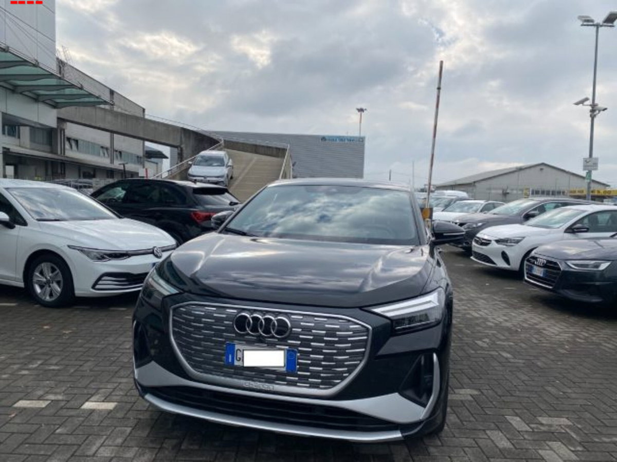 Audi Q4 Q4 40 e-tron S line edition (2)