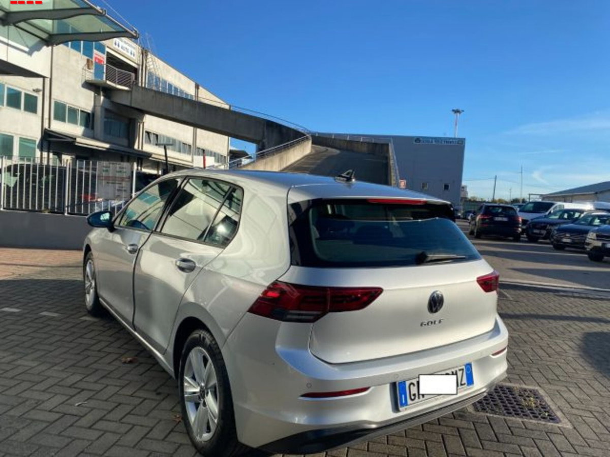 Volkswagen Golf 1.0 TSI EVO Life (4)