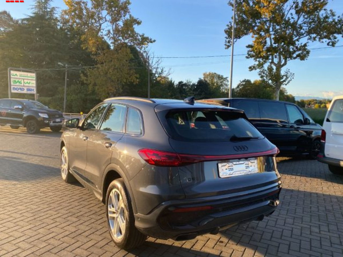 Audi Q5 40 2.0 tfsi mhev 12V Business Advanced quattro s-tronic (5)