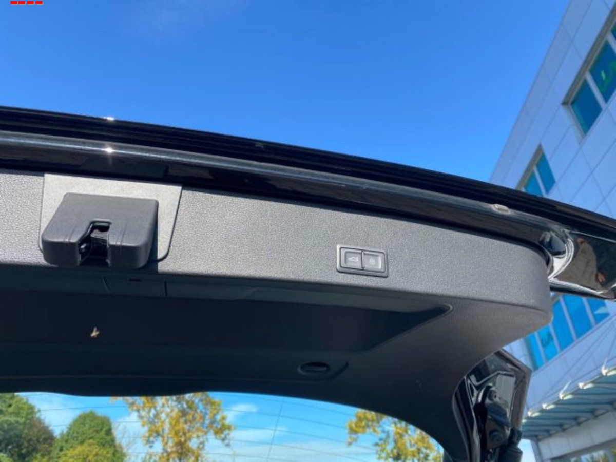 Audi Q2 Q2 30 TFSI Business (10)