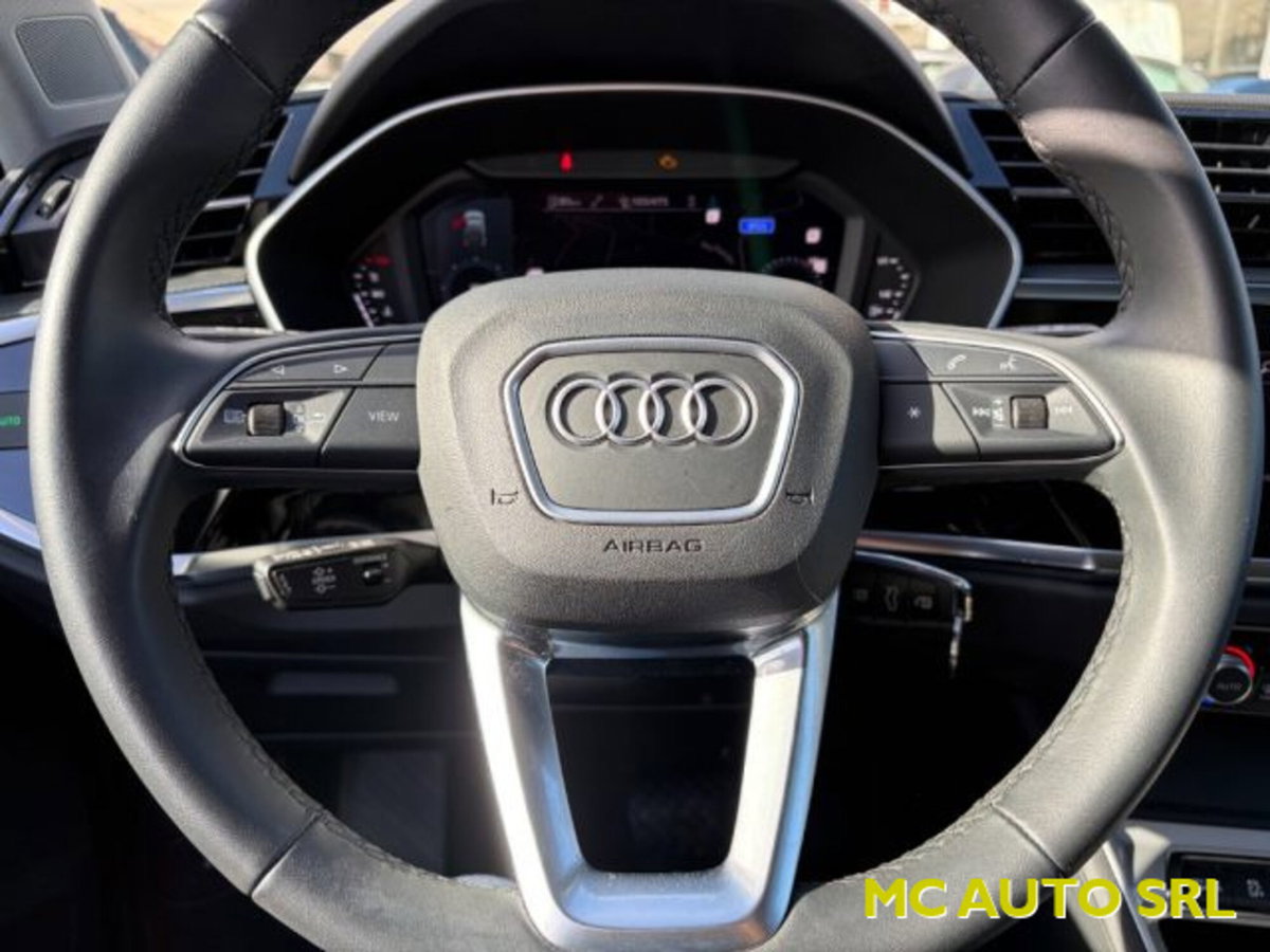 Audi Q3 Sportback 35 TDI quattro S tronic S line edition (13)