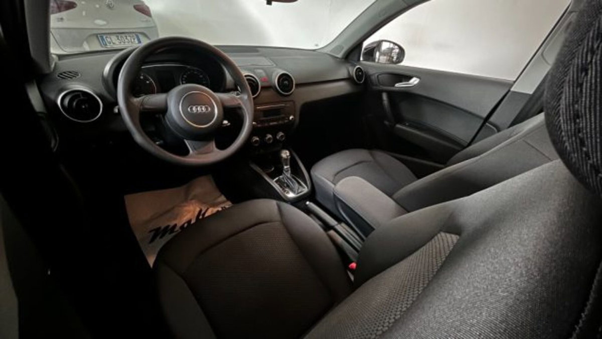 Audi A1 1.0 TFSI ultra S tronic Admired (7)