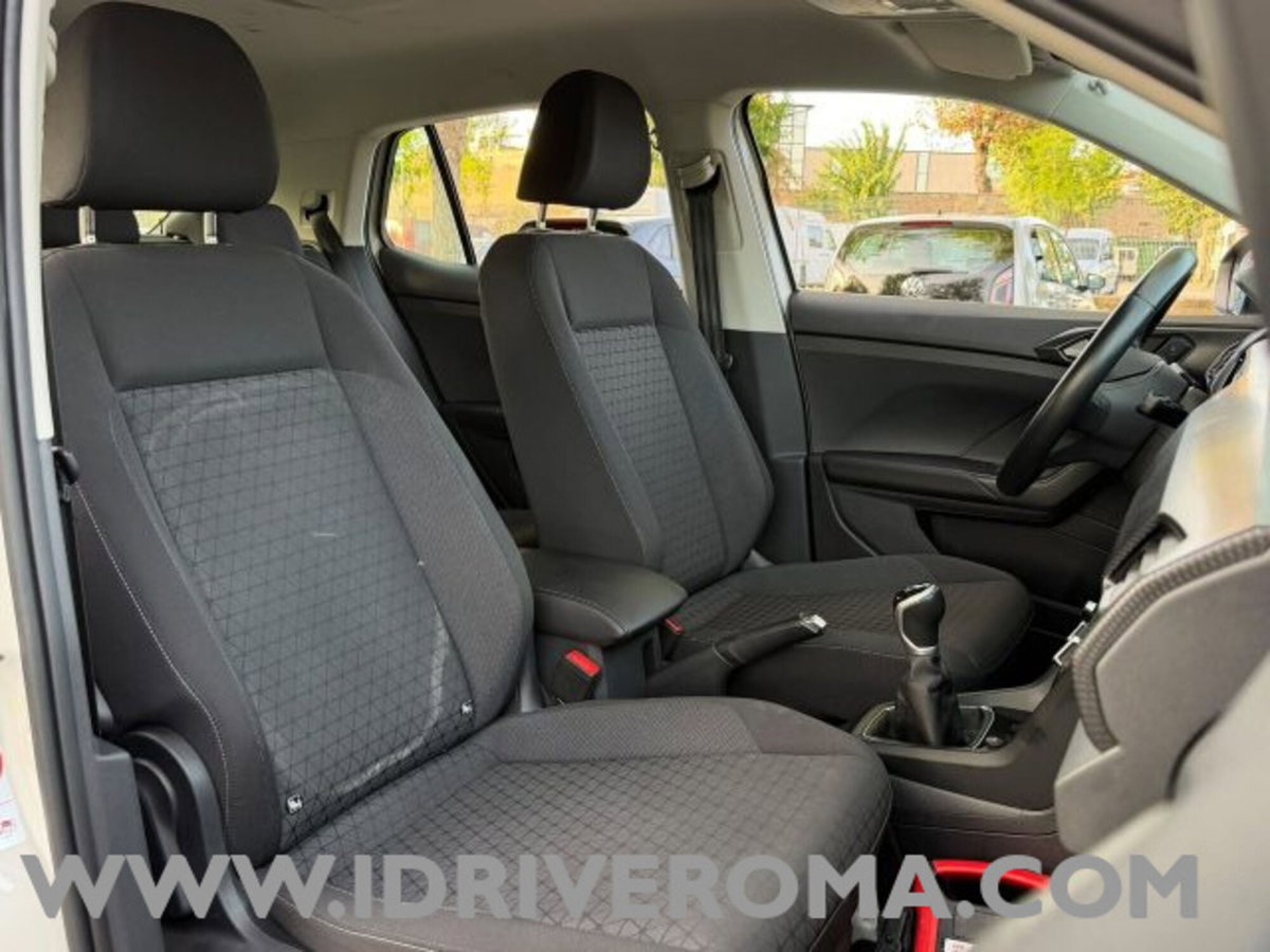 Volkswagen T-Cross 1.0 tsi Edition 95cv (9)
