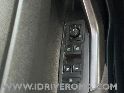 Volkswagen Taigo 1.0 tsi Edition 110cv (18)