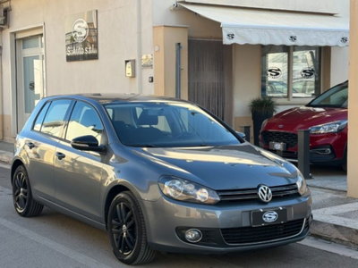 Volkswagen Golf 1.6 TDI DPF DSG 5p. Highline usata