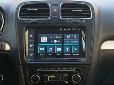 Volkswagen Golf 1.6 TDI DPF DSG 5p. Highline (19)