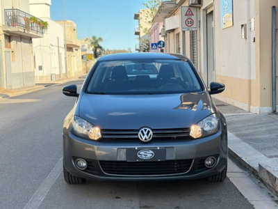Volkswagen Golf 1.6 TDI DPF DSG 5p. Highline (8)