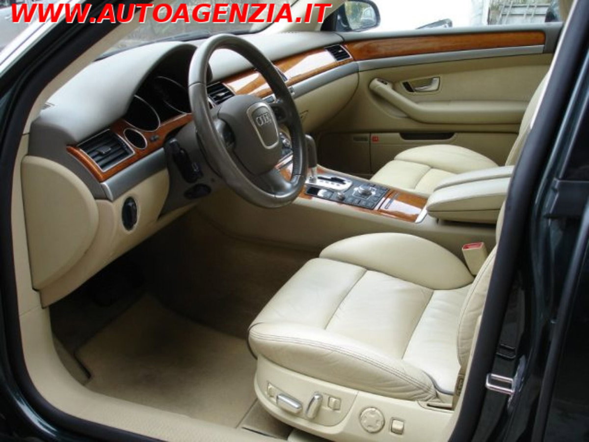 Audi A8 3.0 V6 TDI F.AP. quattro tiptronic (10)