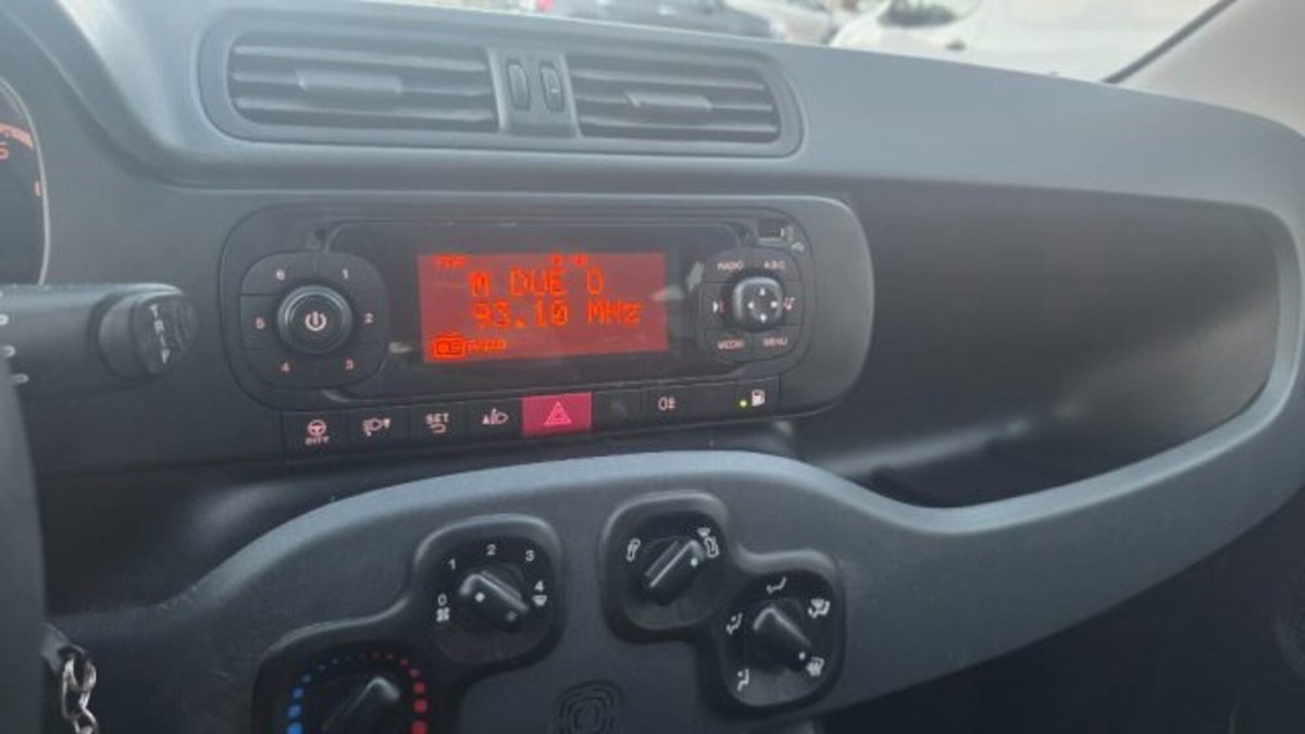Fiat Panda 0.9 TwinAir Turbo Natural Power Pop Van 2 posti (12)