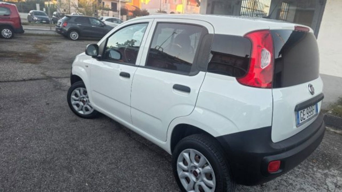 Fiat Panda 0.9 TwinAir Turbo Natural Power Pop Van 2 posti (2)