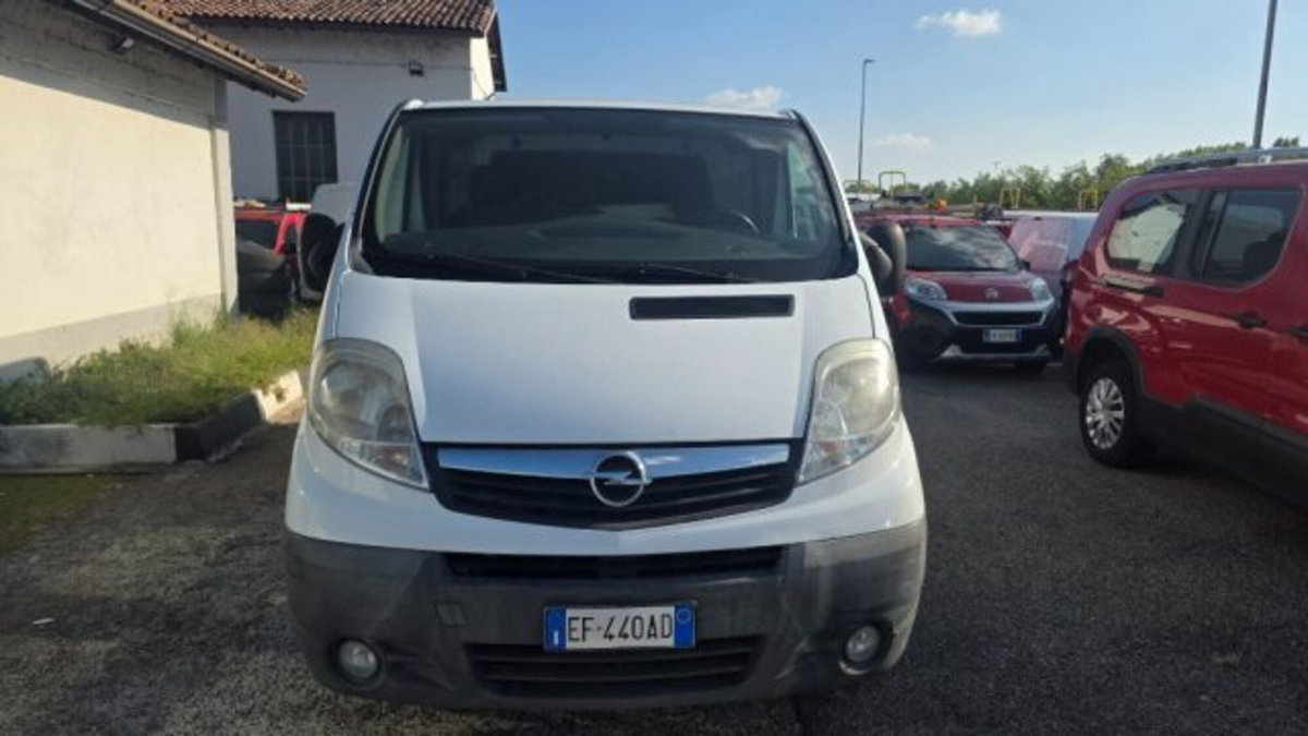 Opel Vivaro Furgone 27 2.0 CDTI 120CV PC-TN Furgone Fap (5)