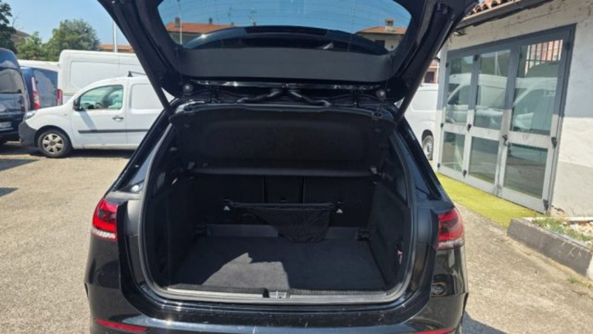 Mercedes-Benz Classe B 250 Automatic 4Matic Premium (7)