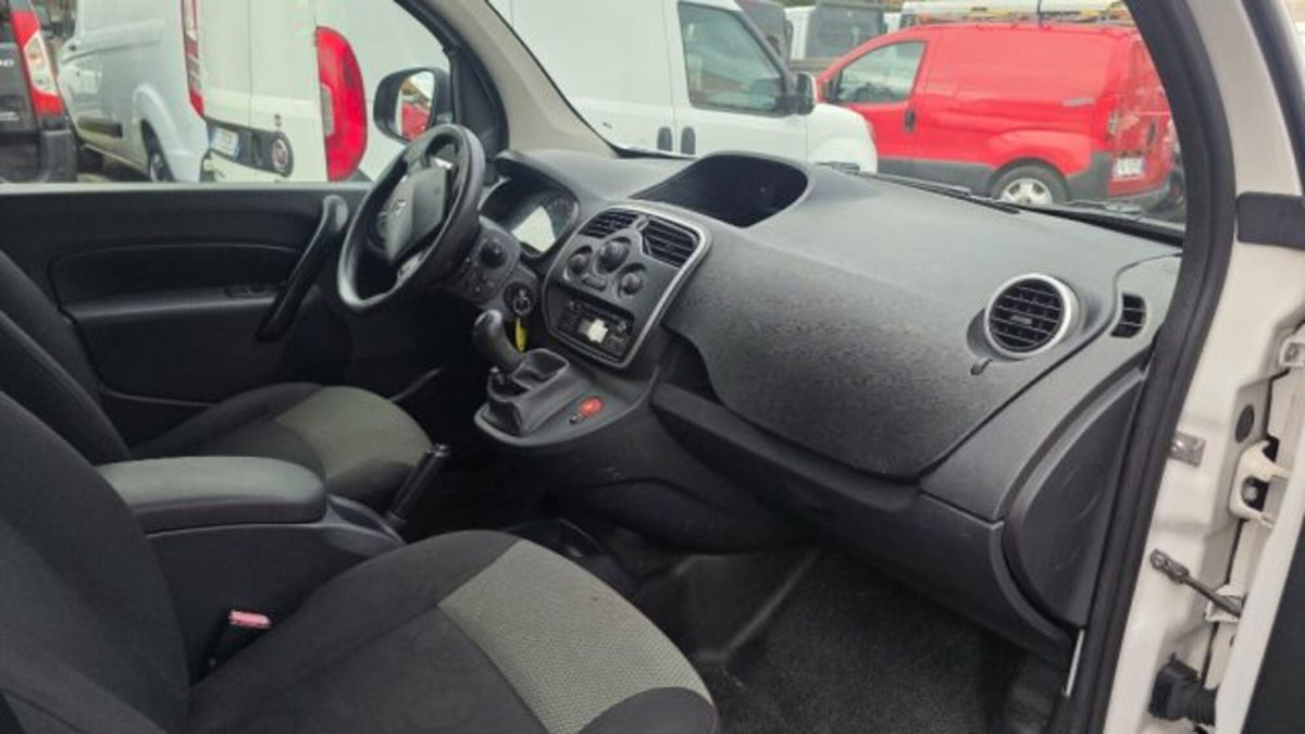 Renault Kangoo 1.5 dCi 90CV F.AP. S&S 4p. Express Maxi Combi Energy (11)