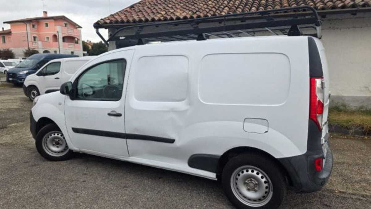 Renault Kangoo 1.5 dCi 90CV F.AP. S&S 4p. Express Maxi Combi Energy (2)