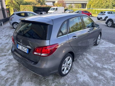 Mercedes-Benz Classe B 180 d Sport (3)