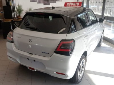 Suzuki Swift 1.2h Top 2wd (3)