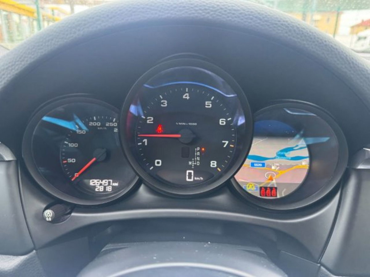 Porsche Macan 2.0 (14)