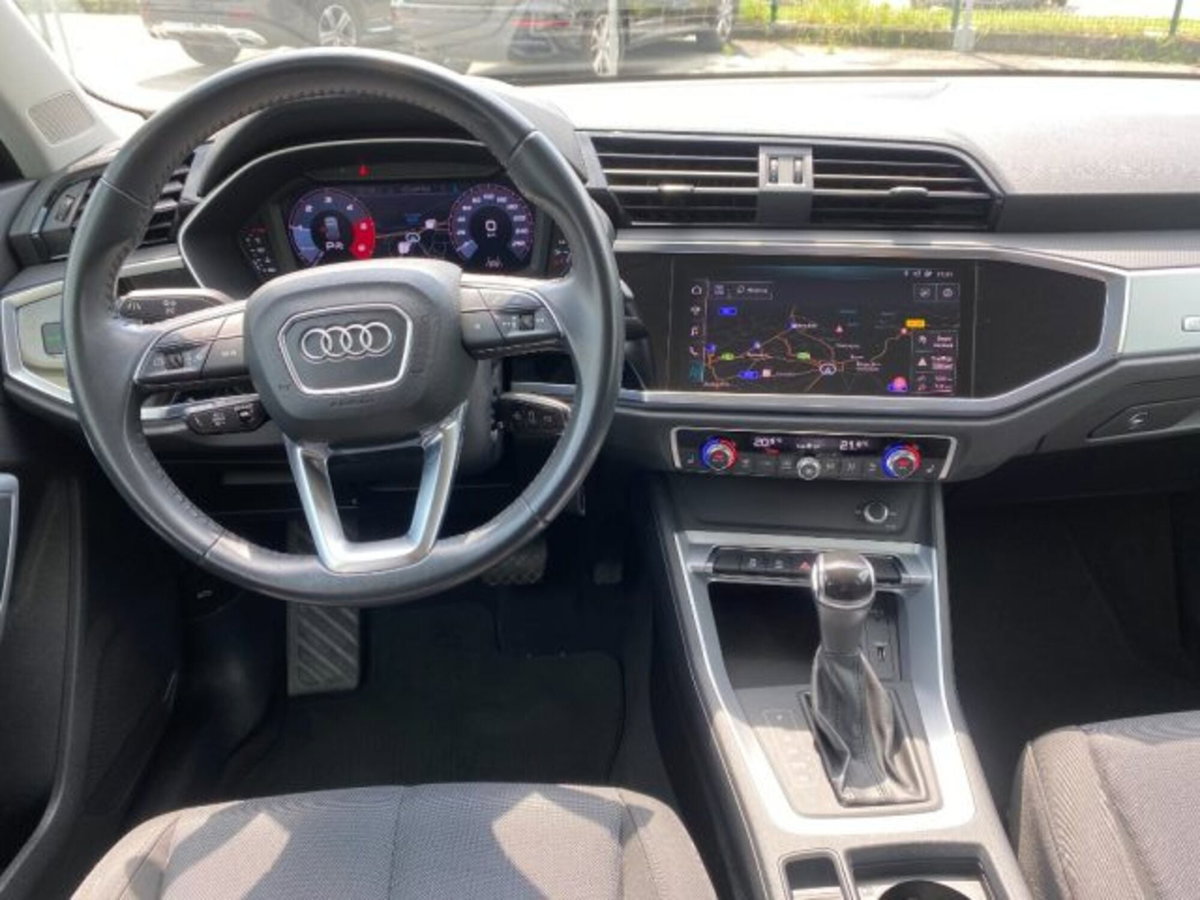 Audi Q3 35 TDI quattro S tronic Business Advanced (13)
