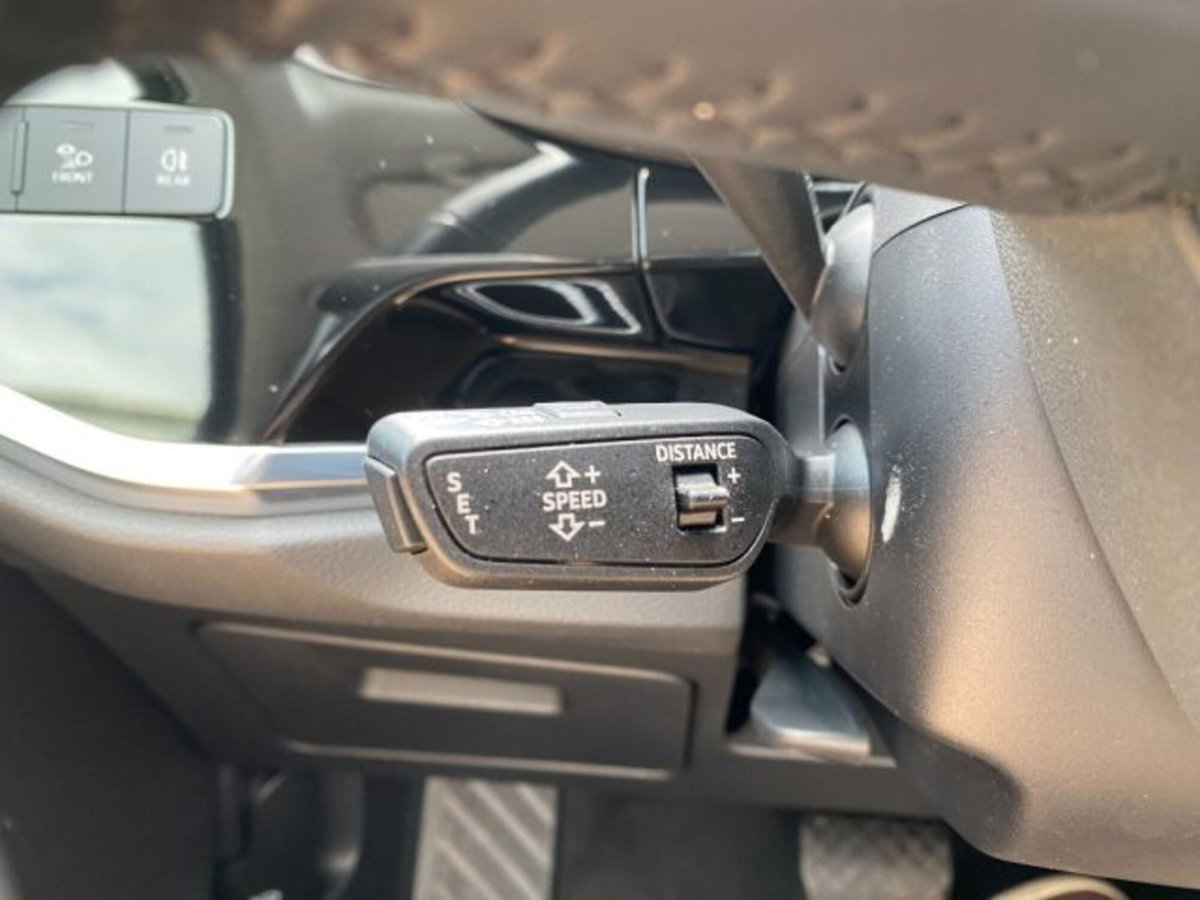 Audi Q3 35 TDI quattro S tronic Business Advanced (15)