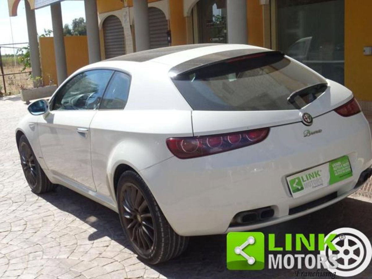 Alfa Romeo Brera 2.0 JTDm (6)