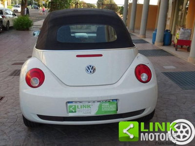 Volkswagen New Beetle Cabrio 1.6 Cabrio (5)