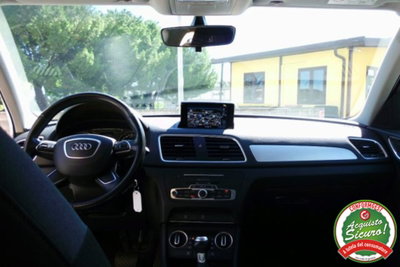 Audi Q3 2.0 TDI 120 CV S tronic Sport (14)