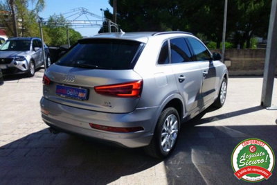 Audi Q3 2.0 TDI 120 CV S tronic Sport (7)