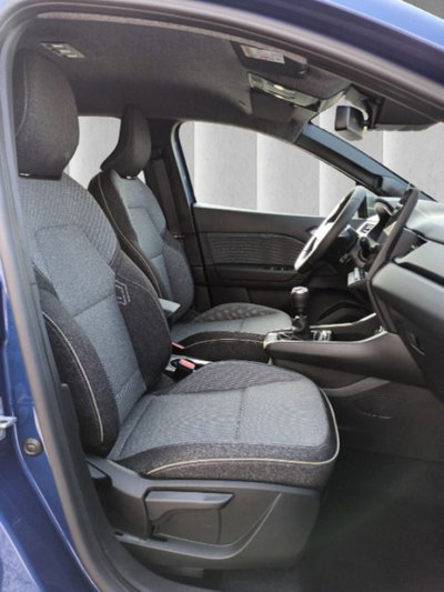 Renault Captur 1.2 eco-g Techno 120cv (11)