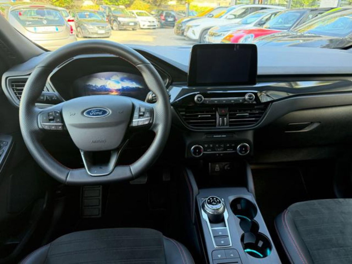 Ford Kuga 2.5 Full Hybrid 190 CV CVT 2WD ST-Line Design (8)