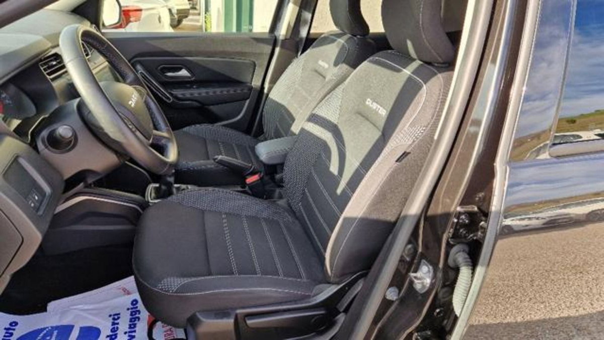 Dacia Duster 1.0 TCe GPL 4x2 Journey (8)
