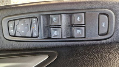 Dacia Duster 1.0 TCe GPL 4x2 Journey (9)