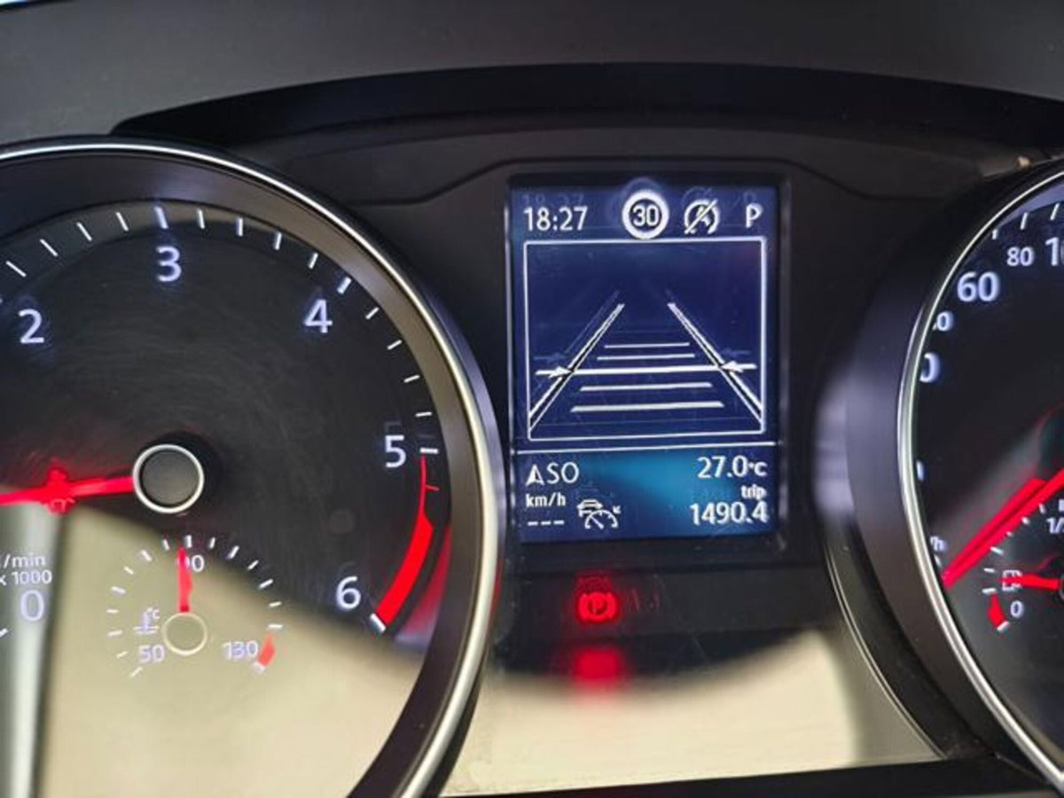 Volkswagen Passat Variant 2.0 TDI Comfortline BlueMotion Technology (16)