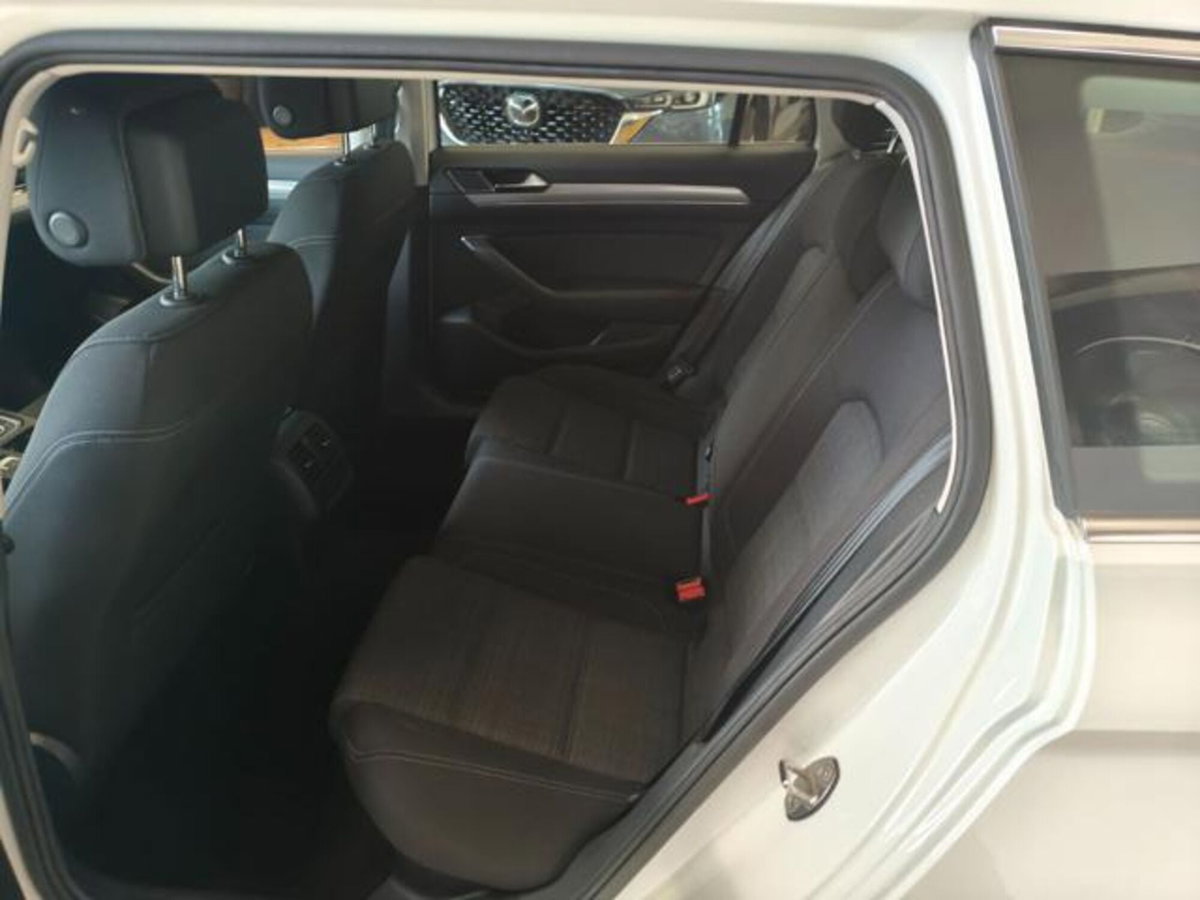 Volkswagen Passat Variant 2.0 TDI Comfortline BlueMotion Technology (6)
