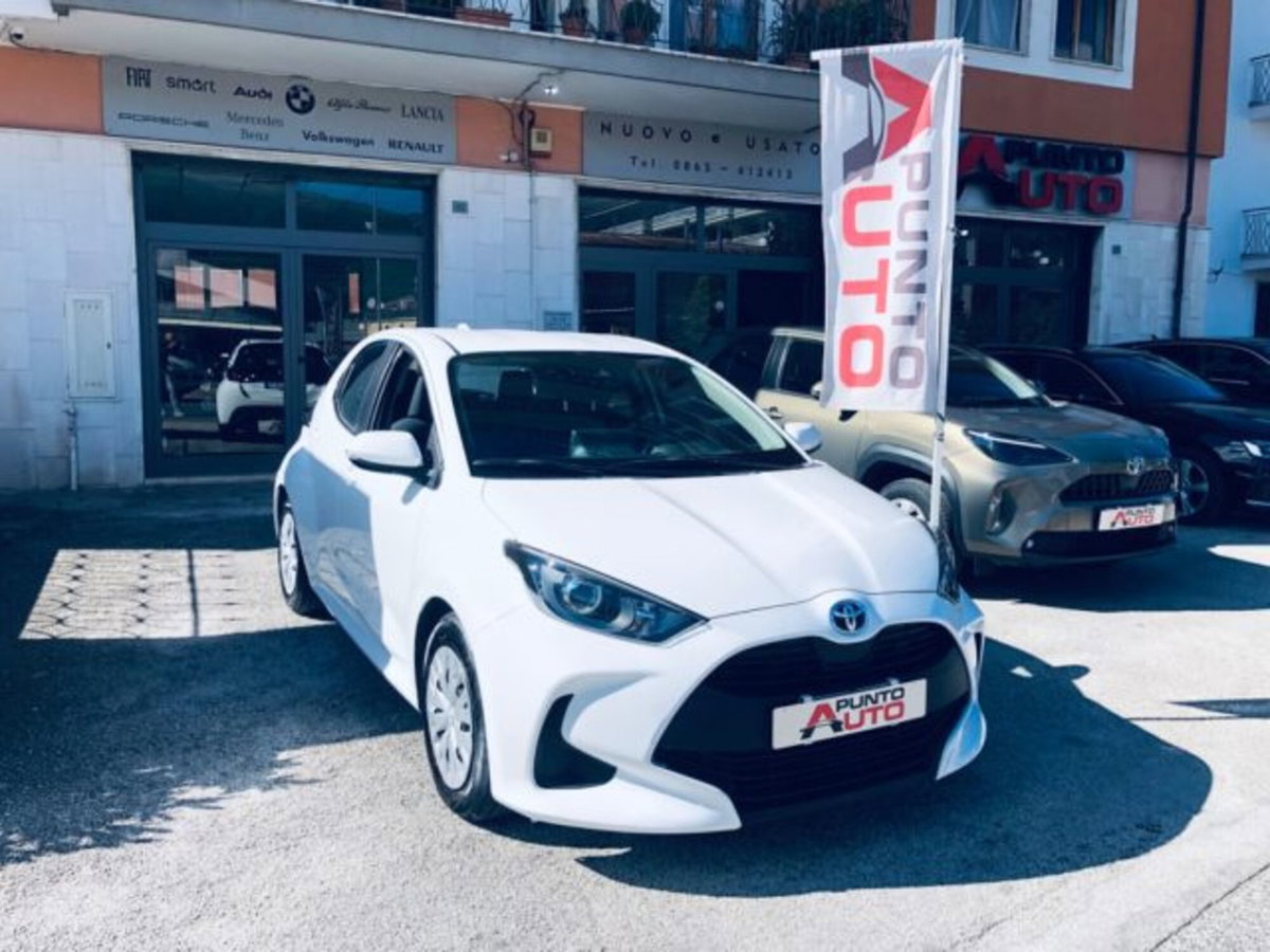 Toyota Yaris 1.0 5 porte Trend (19)
