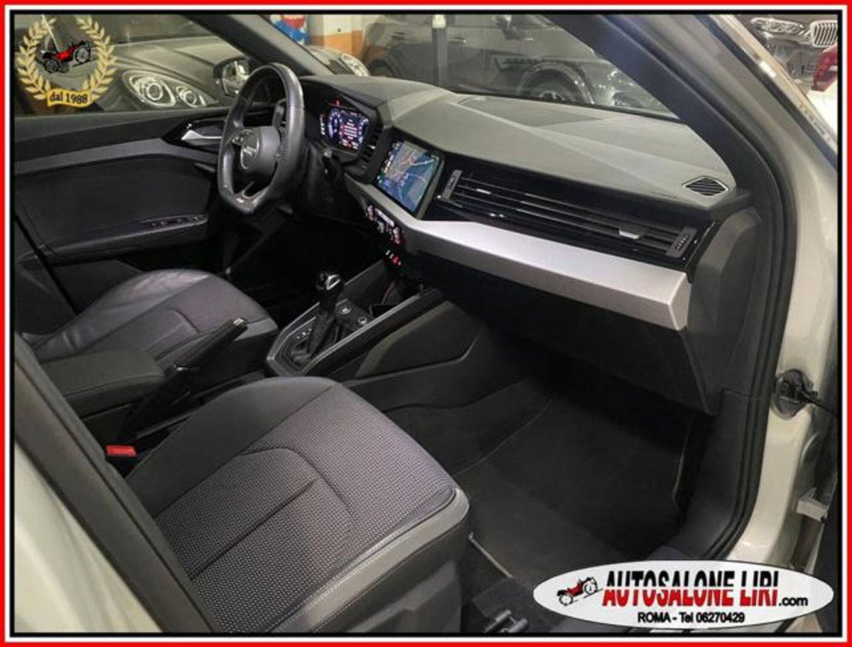 Audi A1 allstreet allstreet 35 TFSI S tronic Identity Contrast (6)