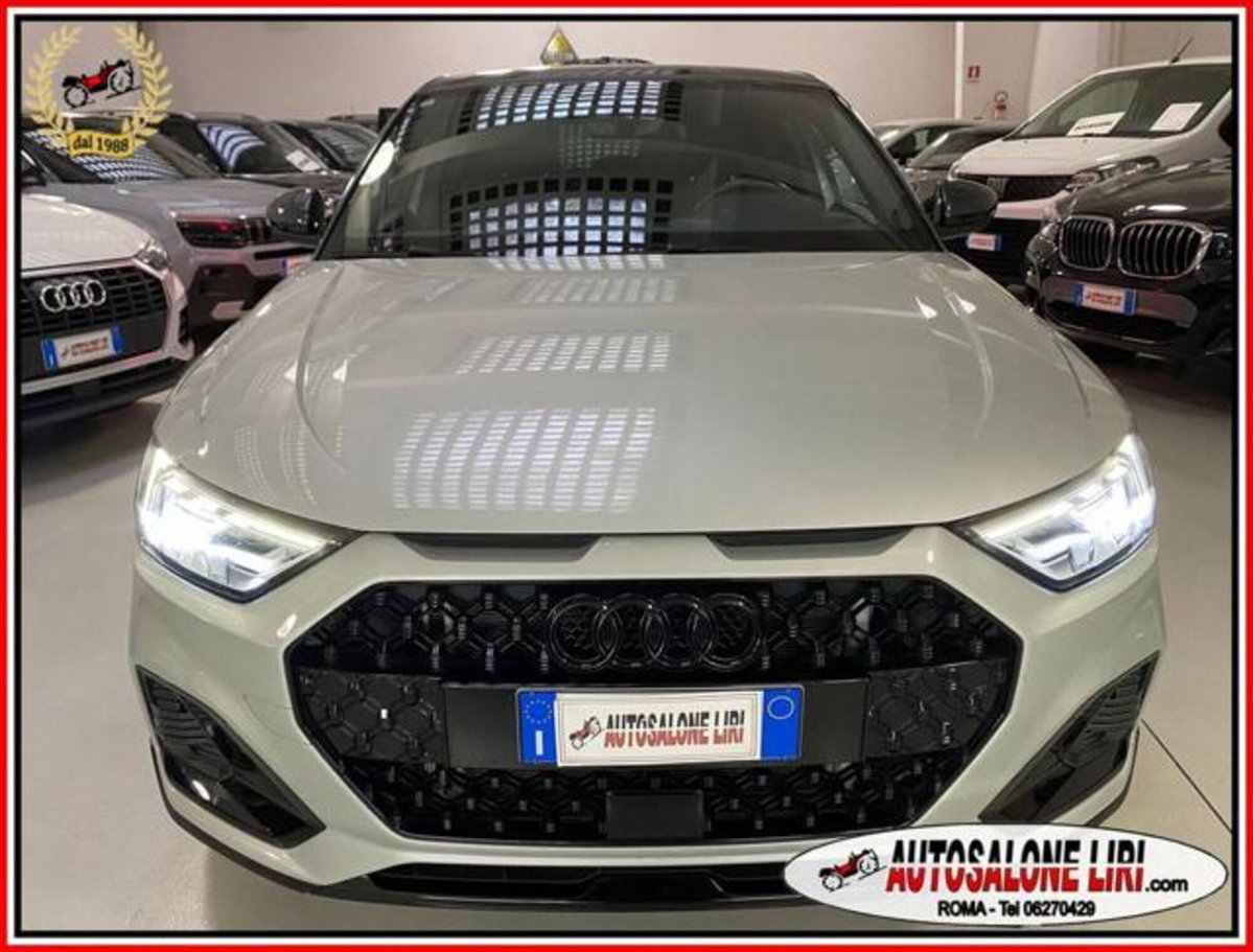 Audi A1 allstreet allstreet 35 TFSI S tronic Identity Contrast (9)