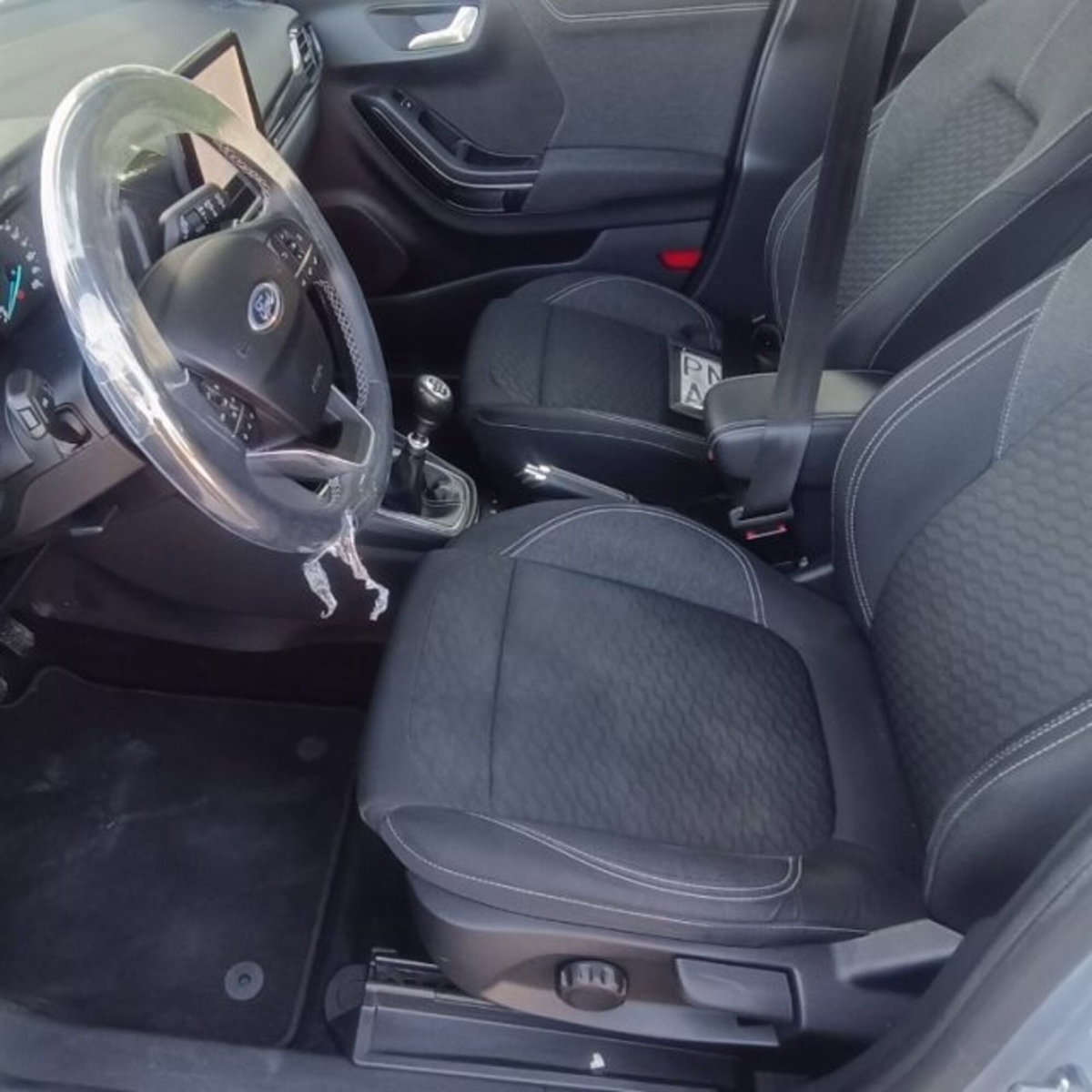 Ford Puma 1.5 EcoBlue 120 CV S&S Titanium X (11)