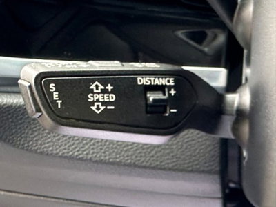 Audi Q3 35 TDI Business Advanced (15)