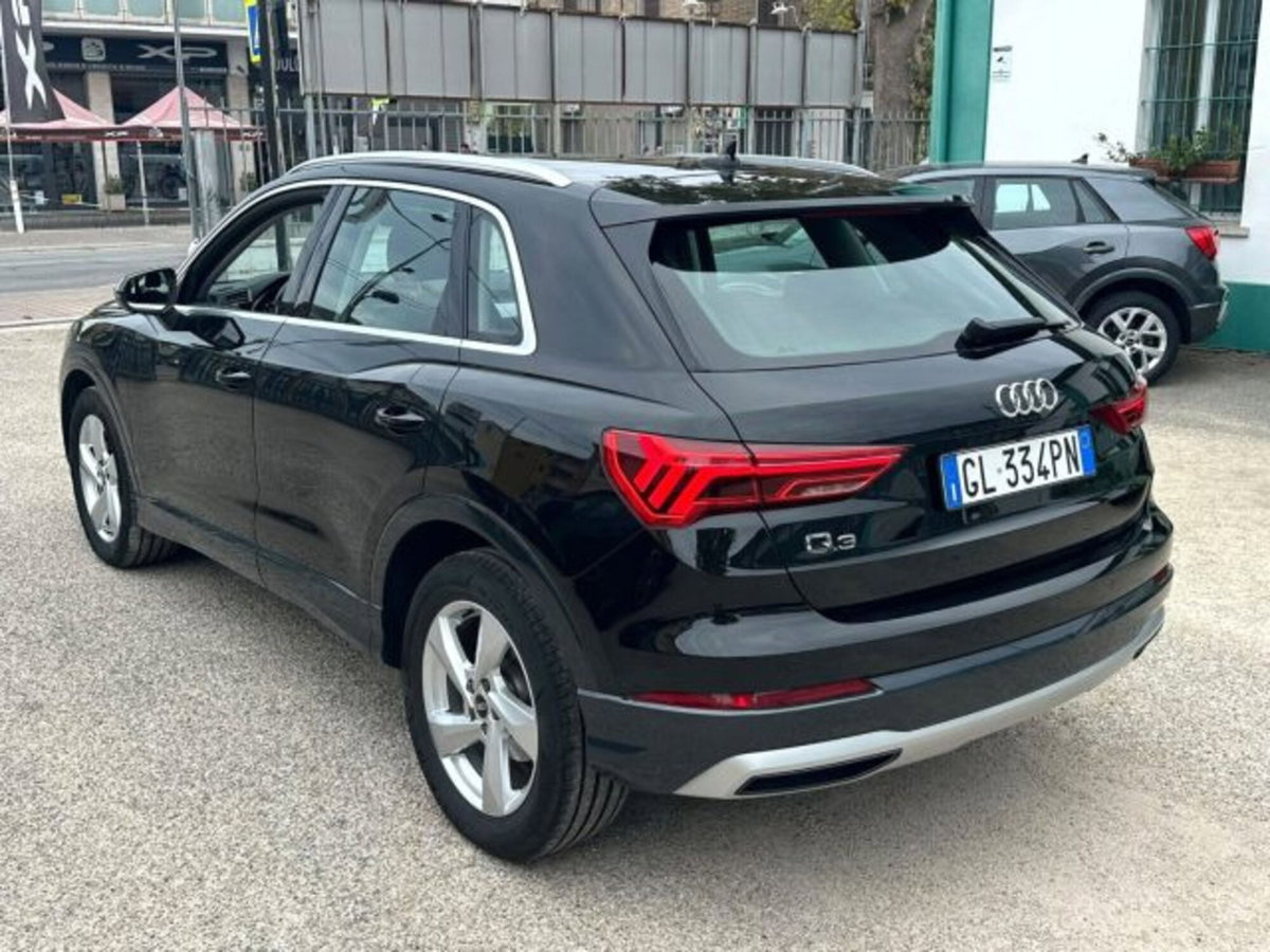 Audi Q3 35 TDI Business Advanced (3)