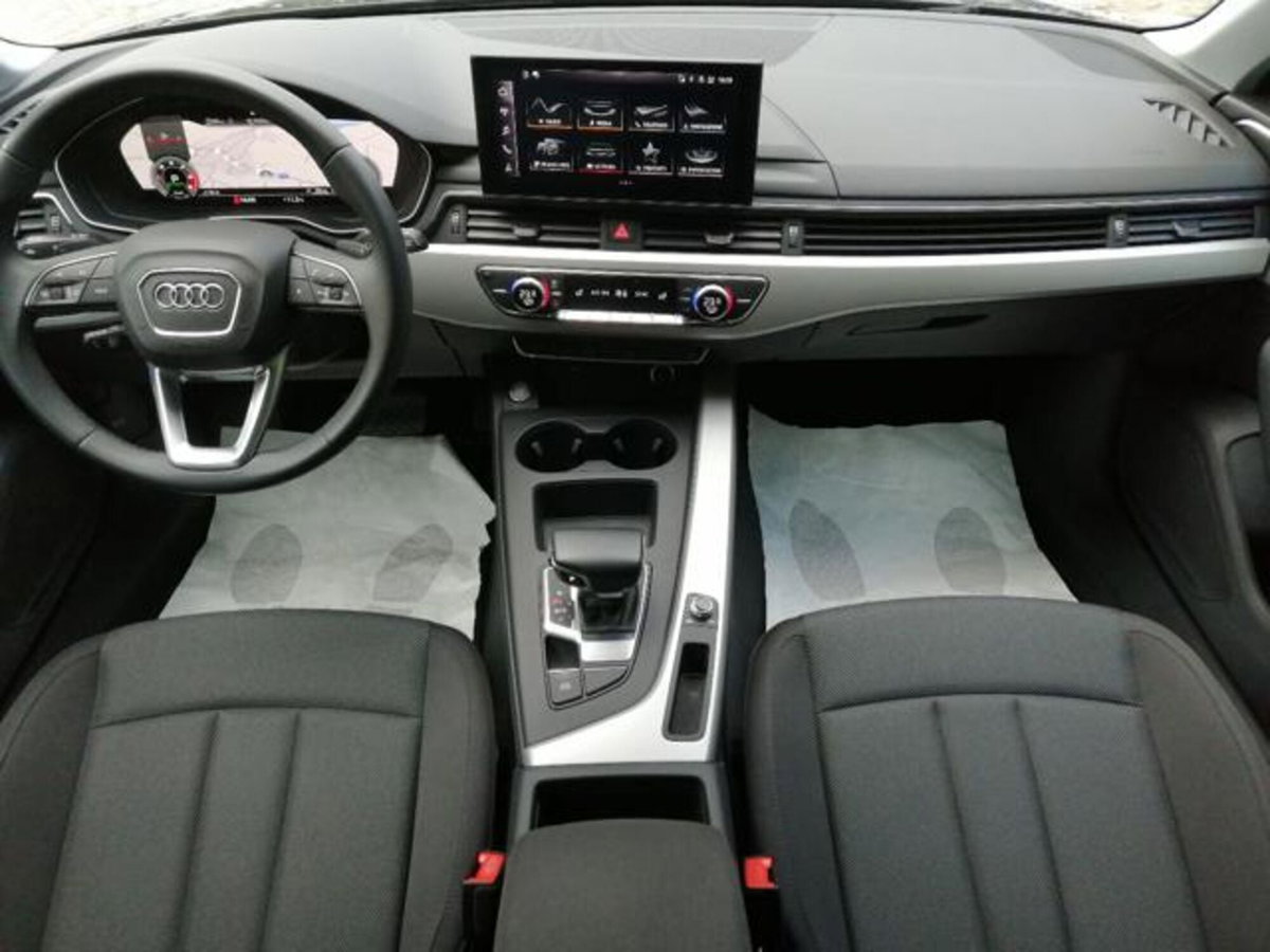 Audi A4 Avant 40 TDI S tronic Business Advanced (8)