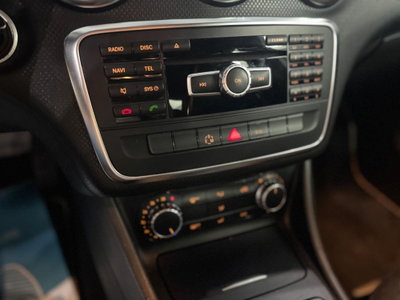 Mercedes-Benz Classe A 200 CDI Premium (11)