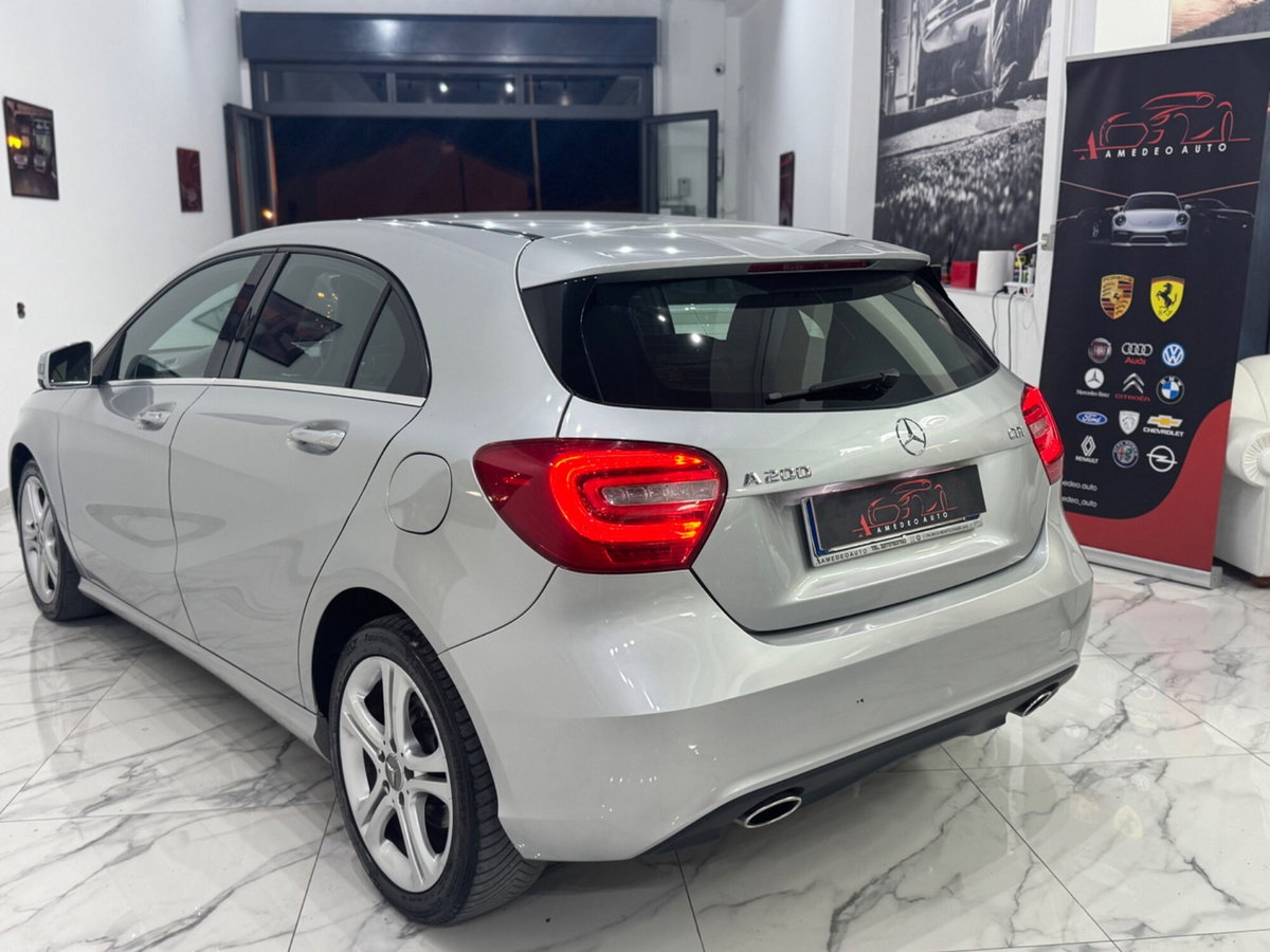 Mercedes-Benz Classe A 200 CDI Premium (3)
