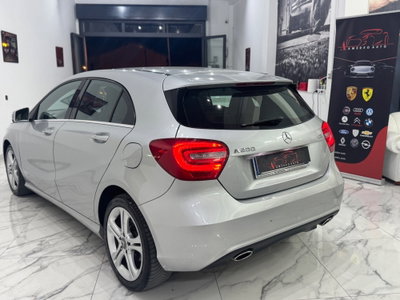 Mercedes-Benz Classe A 200 CDI Premium (3)